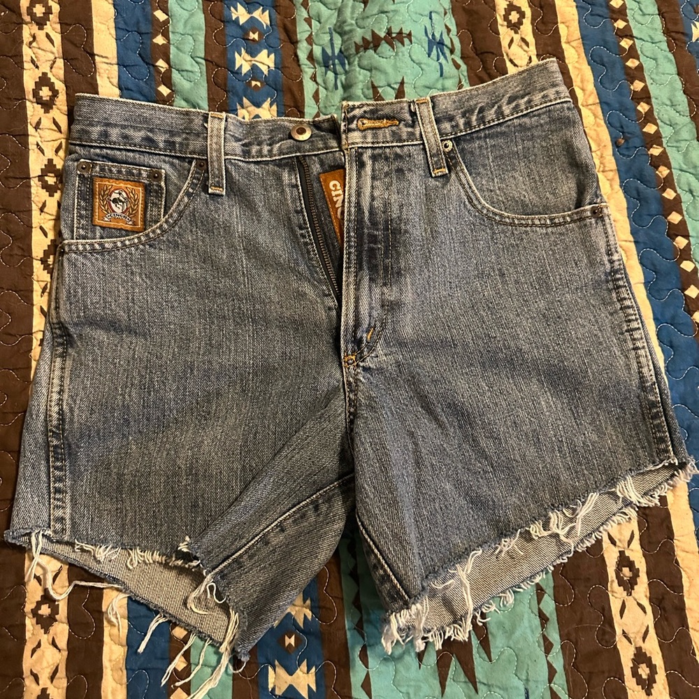 Cinch cut off shorts